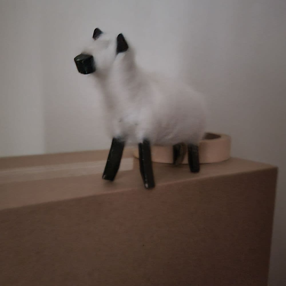 Hostile Animal Collector Figure